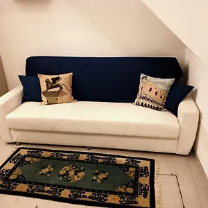 Andrea Flat Mezzanine Floor Venecia